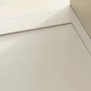 Comment réceptionner et stocker correctement un receveur de douche ?