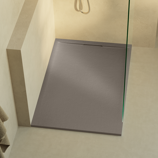 Receveur de douche extra plat 3 cm RAGNAR LAVABERG Taupe RAL 7039 — installé dans une salle de bain moderne