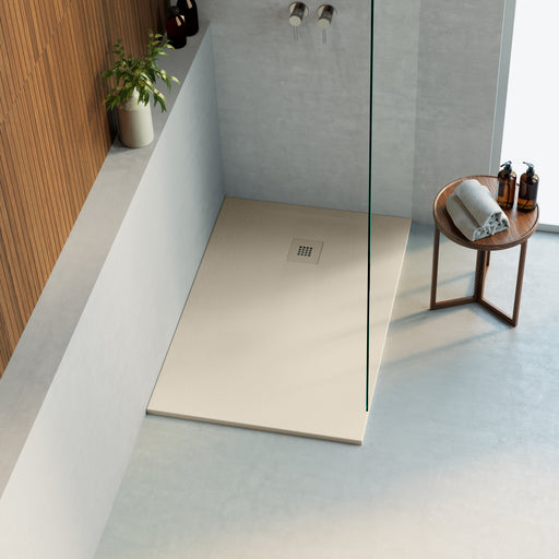 Receveur de douche extra plat 3 cm THOR LAVABERG Beige RAL 1013 — installé dans une salle de bain moderne